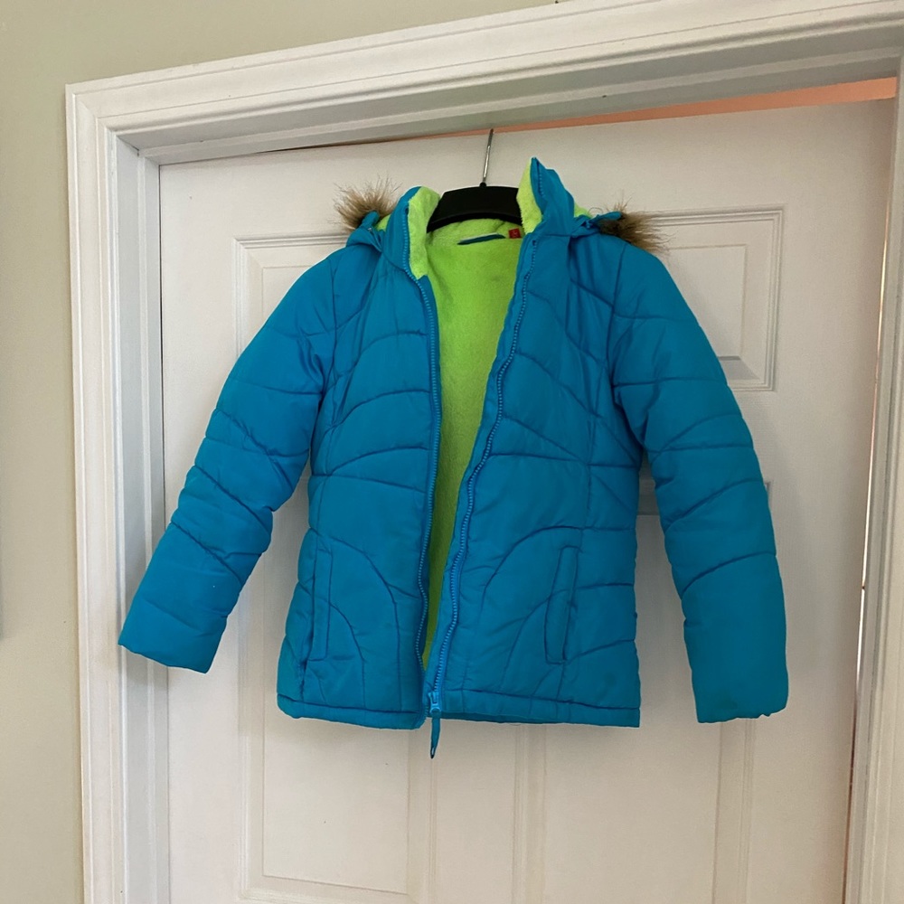 Kids puffy winter jacket
